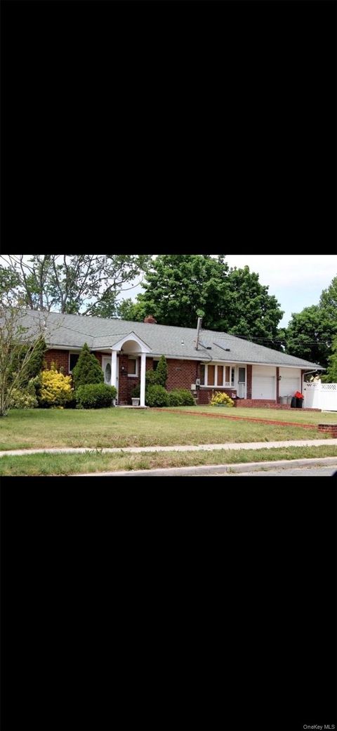 55 Brixton Road S West Hempstead NY 11552