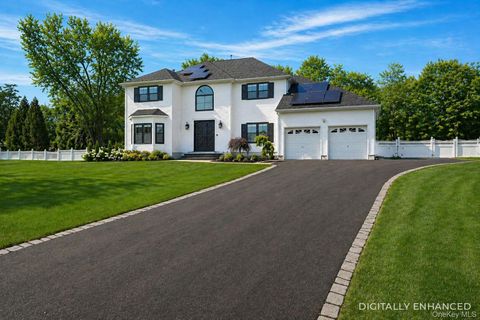 Homes For Sale - 20 Chateau Drive<br/> Manorville, NY 11949