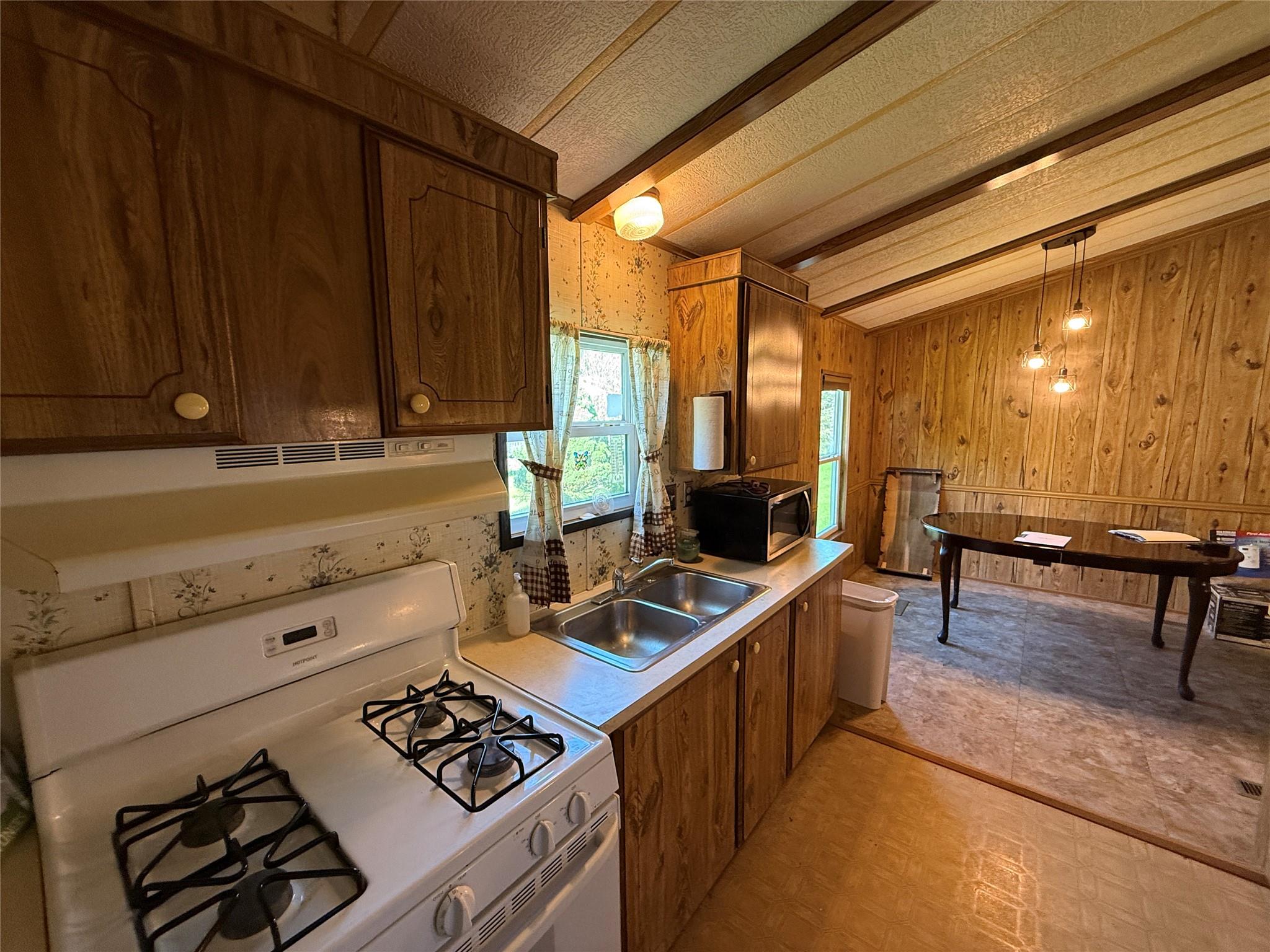 1 Orchid Ln, New Paltz, New York image 6