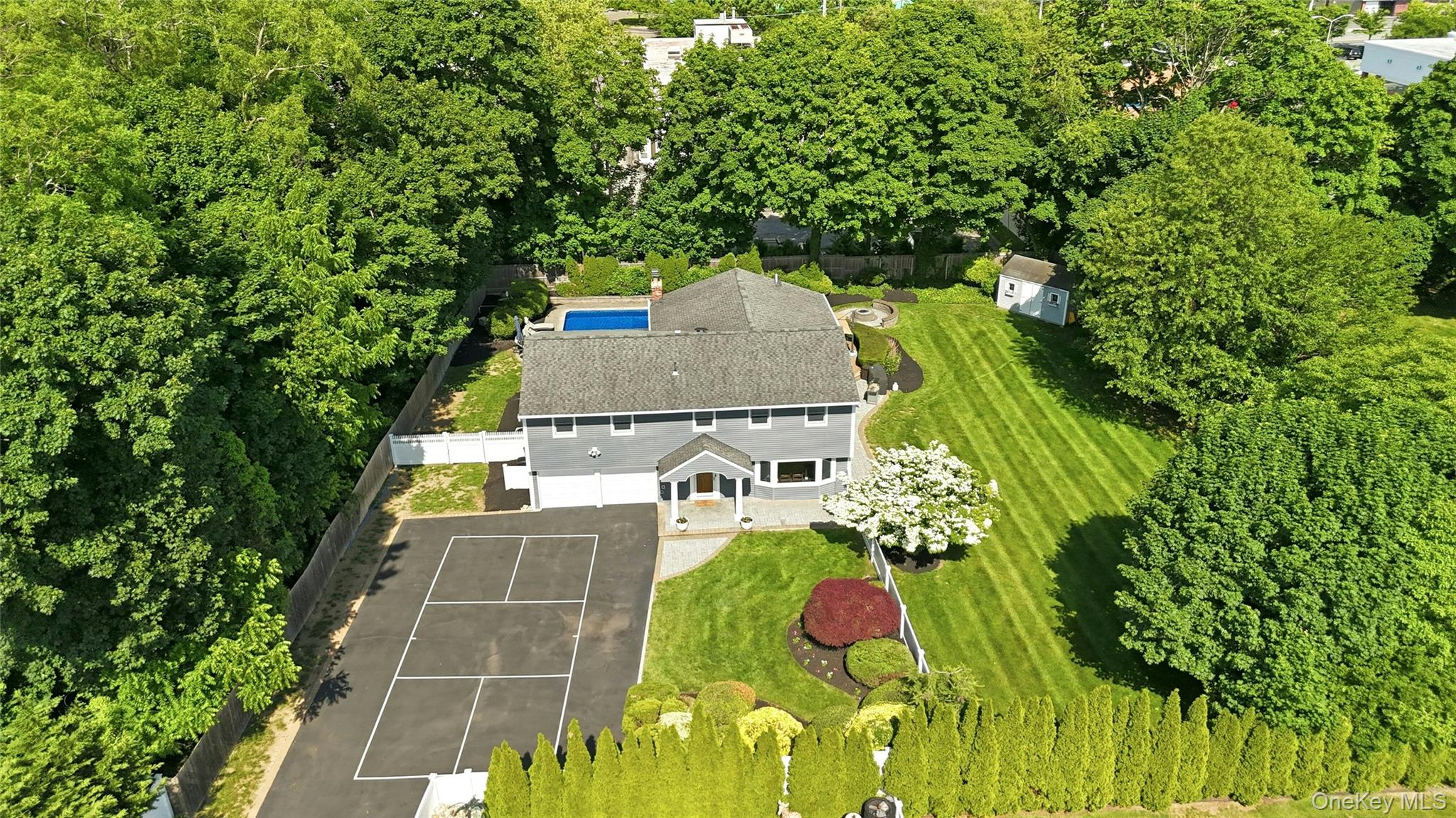 10 Mansfield Lane S