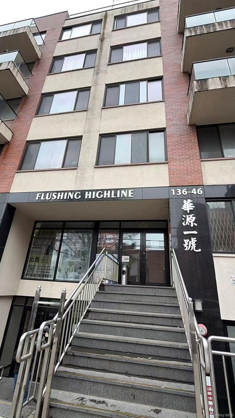 Condo For Sale - 13646 41st Avenue #2E<br/> Queens County, Flushing, NY 11355