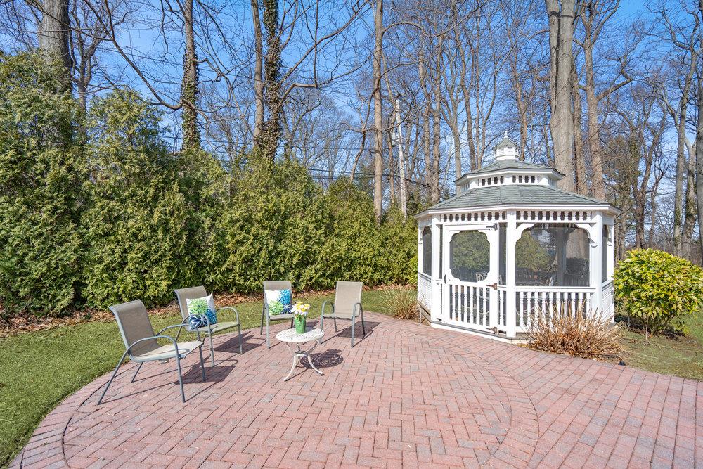 49 Harwood Drive, Glen Cove, New York image 25