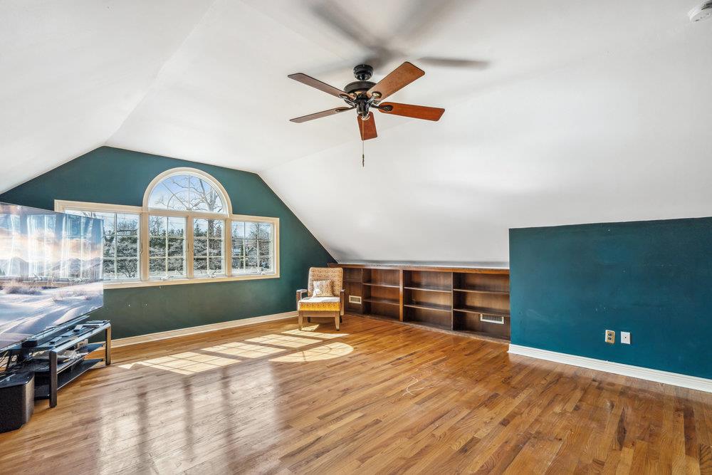 49 Harwood Drive, Glen Cove, New York image 14