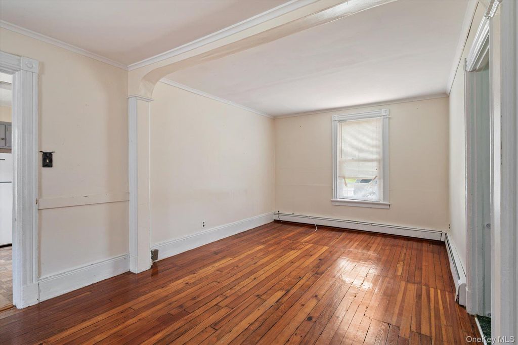 Photo of 216 Elizabeth Street, Inwood, NY 11096 (MLS # 988814)