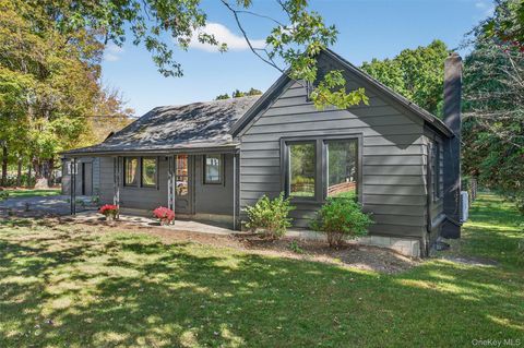 718 Springtown Road Tillson NY 12486