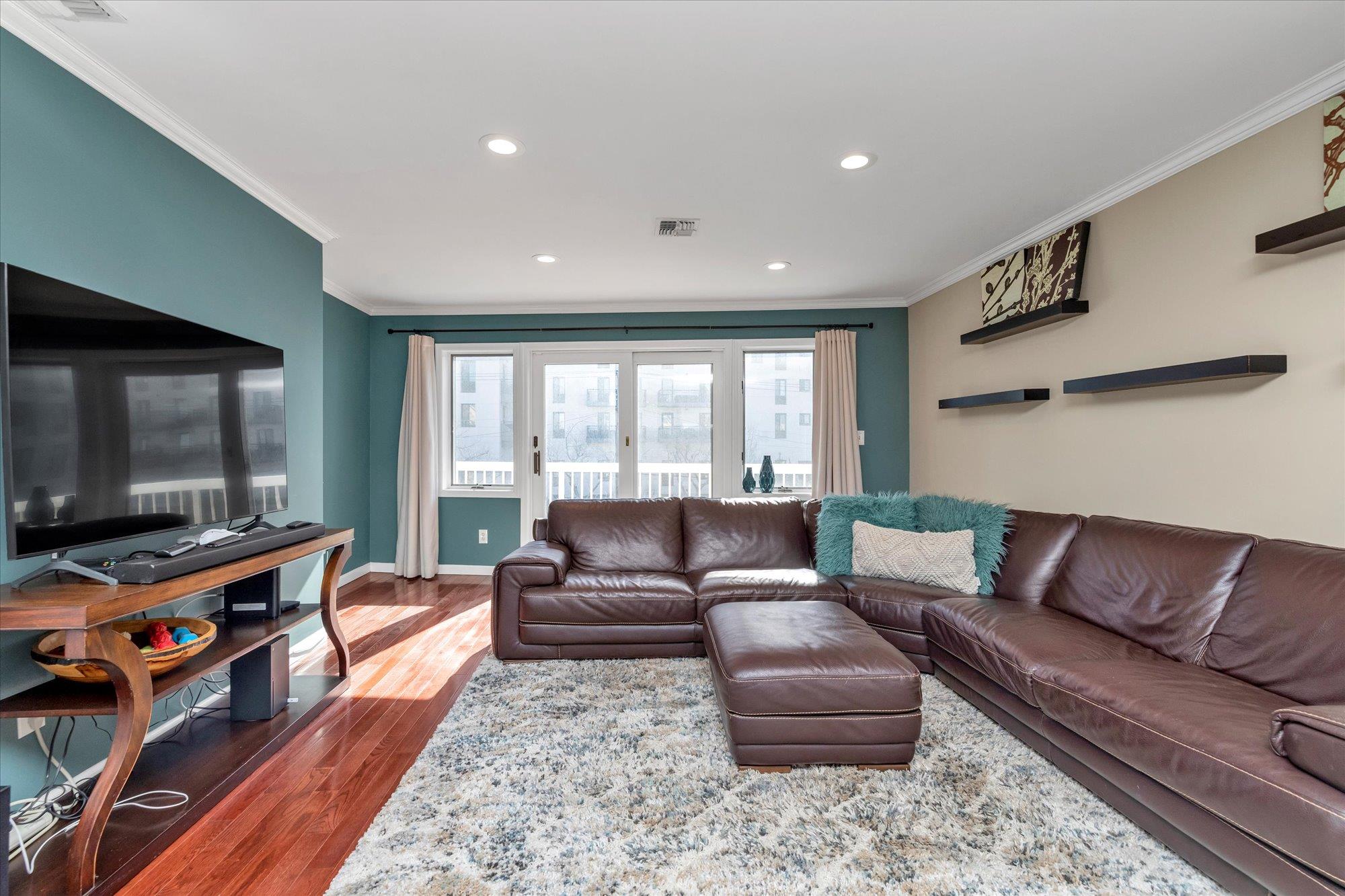 103 W Broadway, Long Beach, New York image 2
