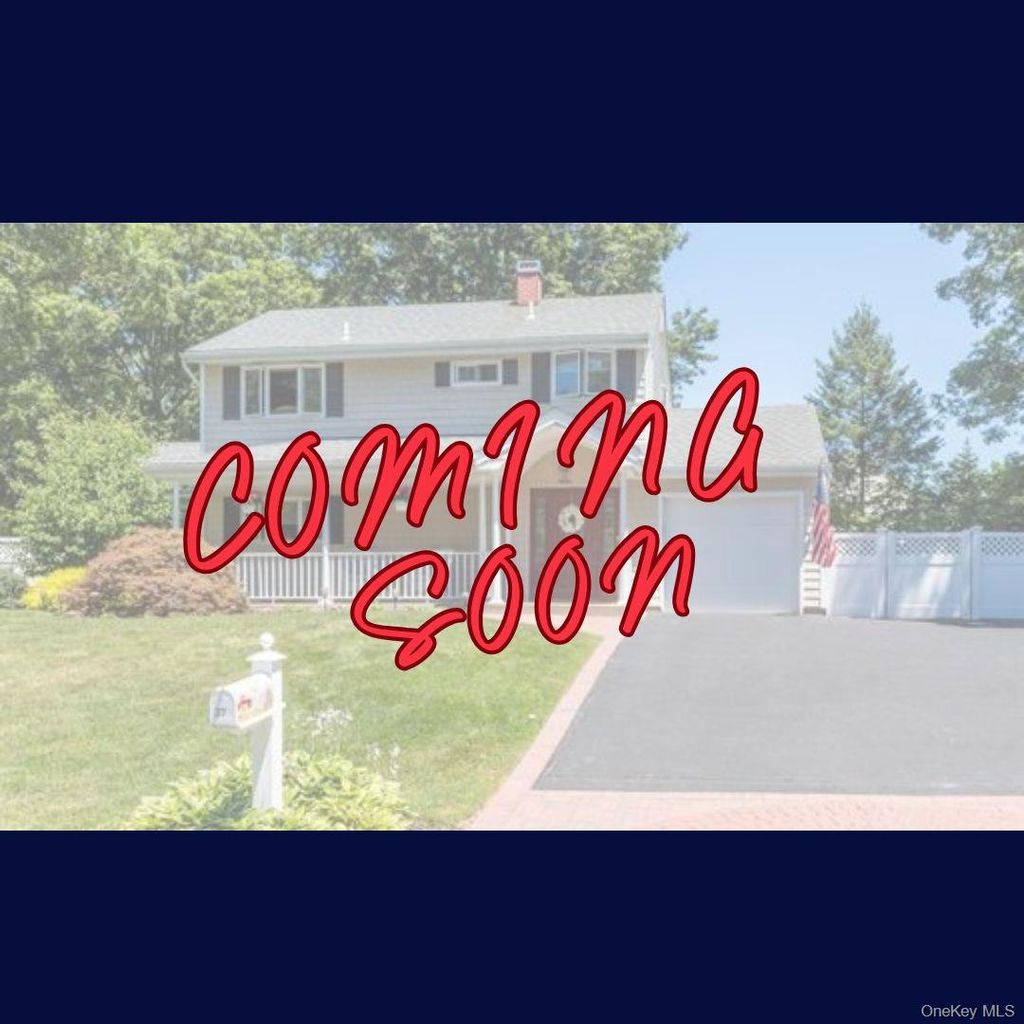Photo of 37 Marc Drive, Ridge, NY 11961 (MLS # 992520)