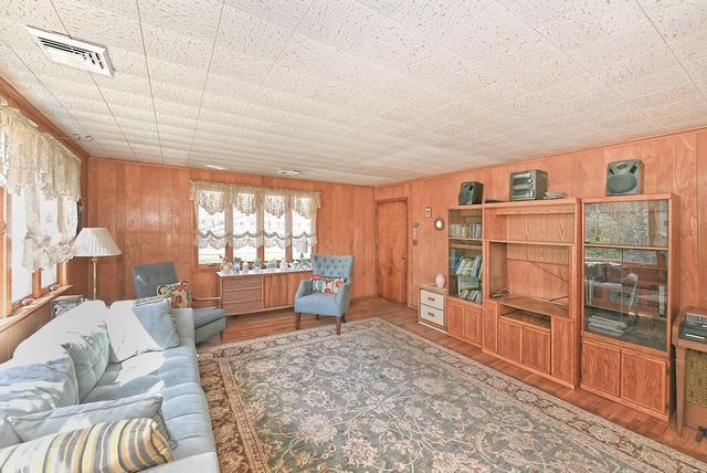 2026 Decker Avenue, Merrick, New York image 11