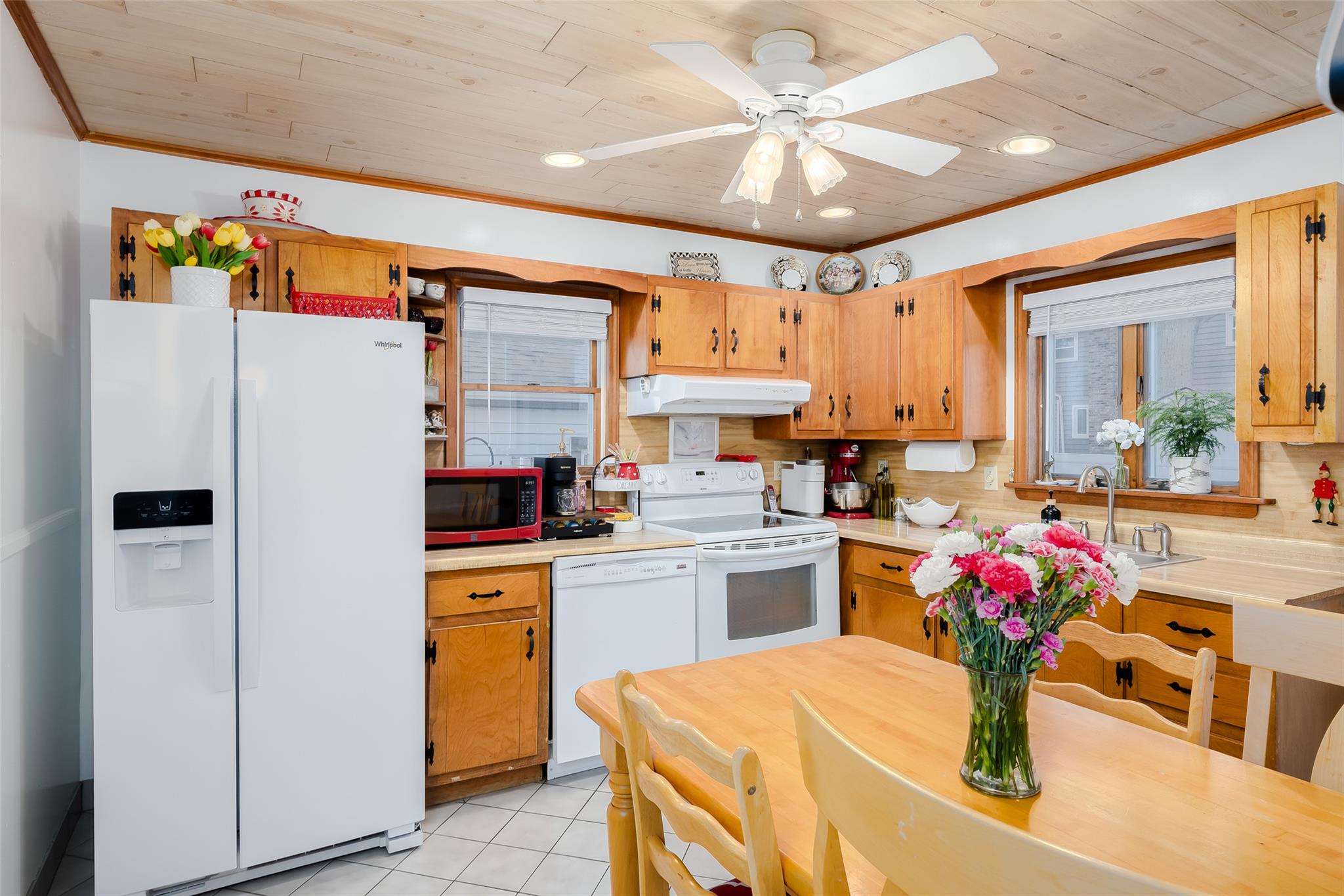 30 Busch Street, Hauppauge, New York image 15