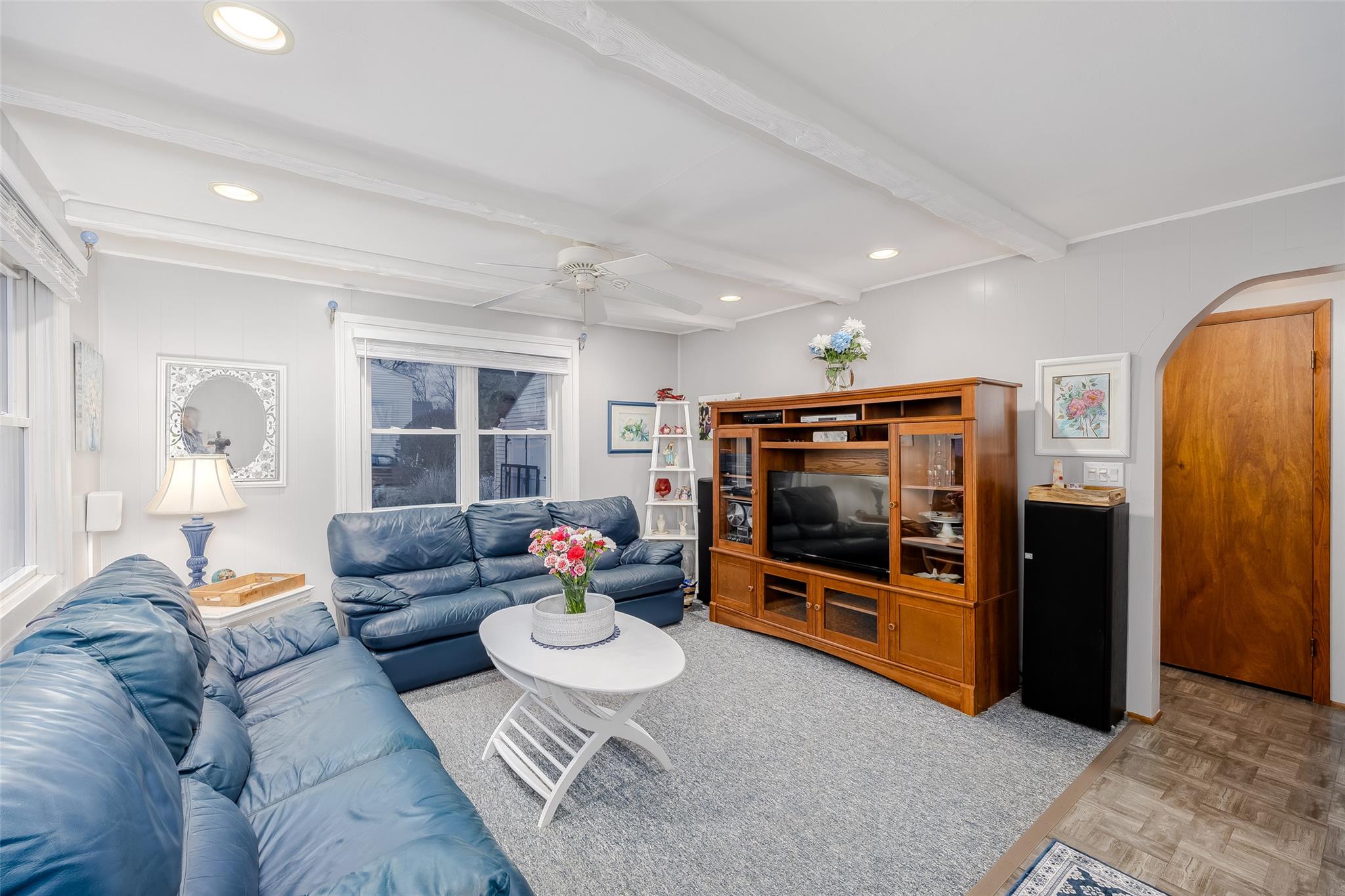 30 Busch Street, Hauppauge, New York image 10