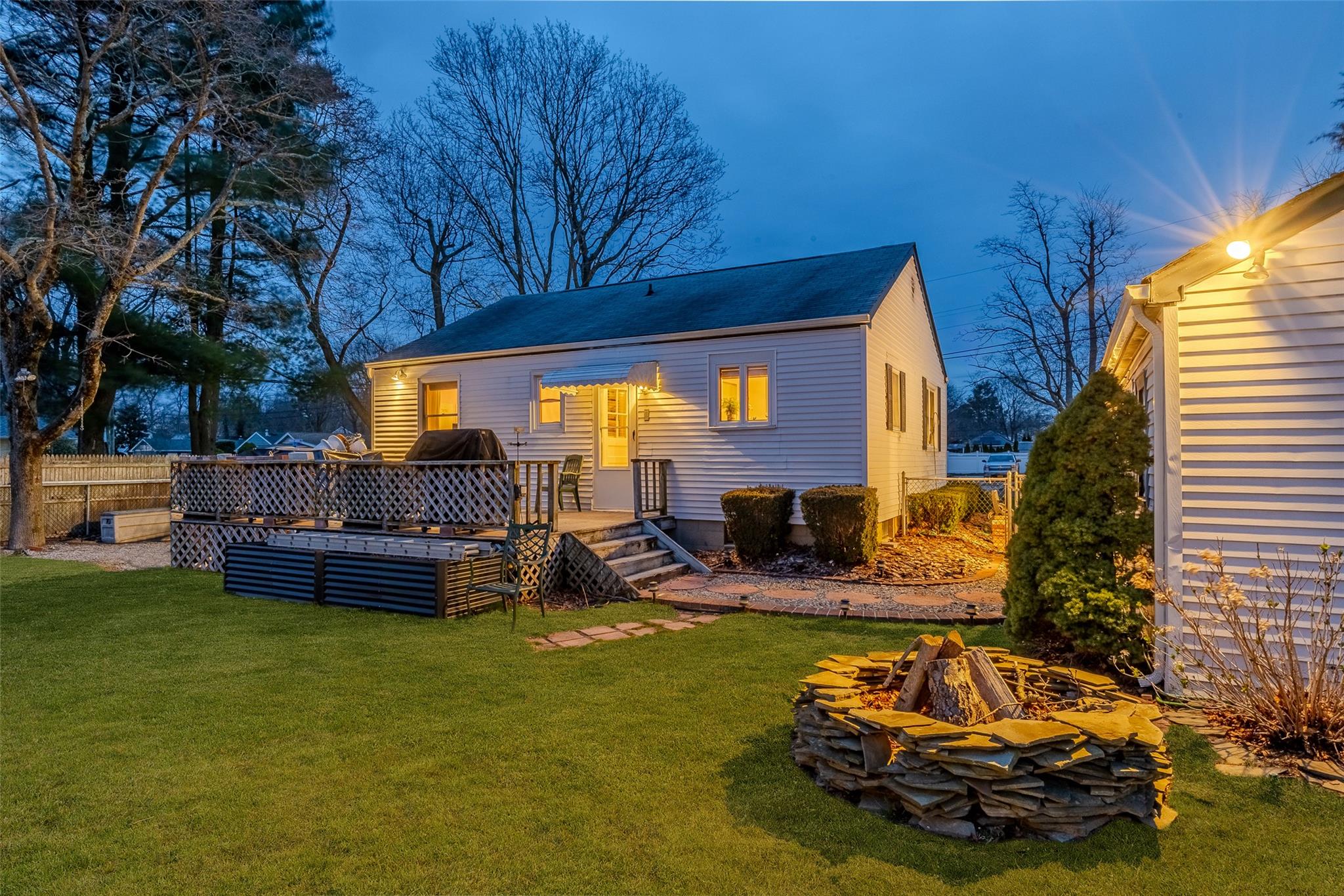 30 Busch Street, Hauppauge, New York image 5