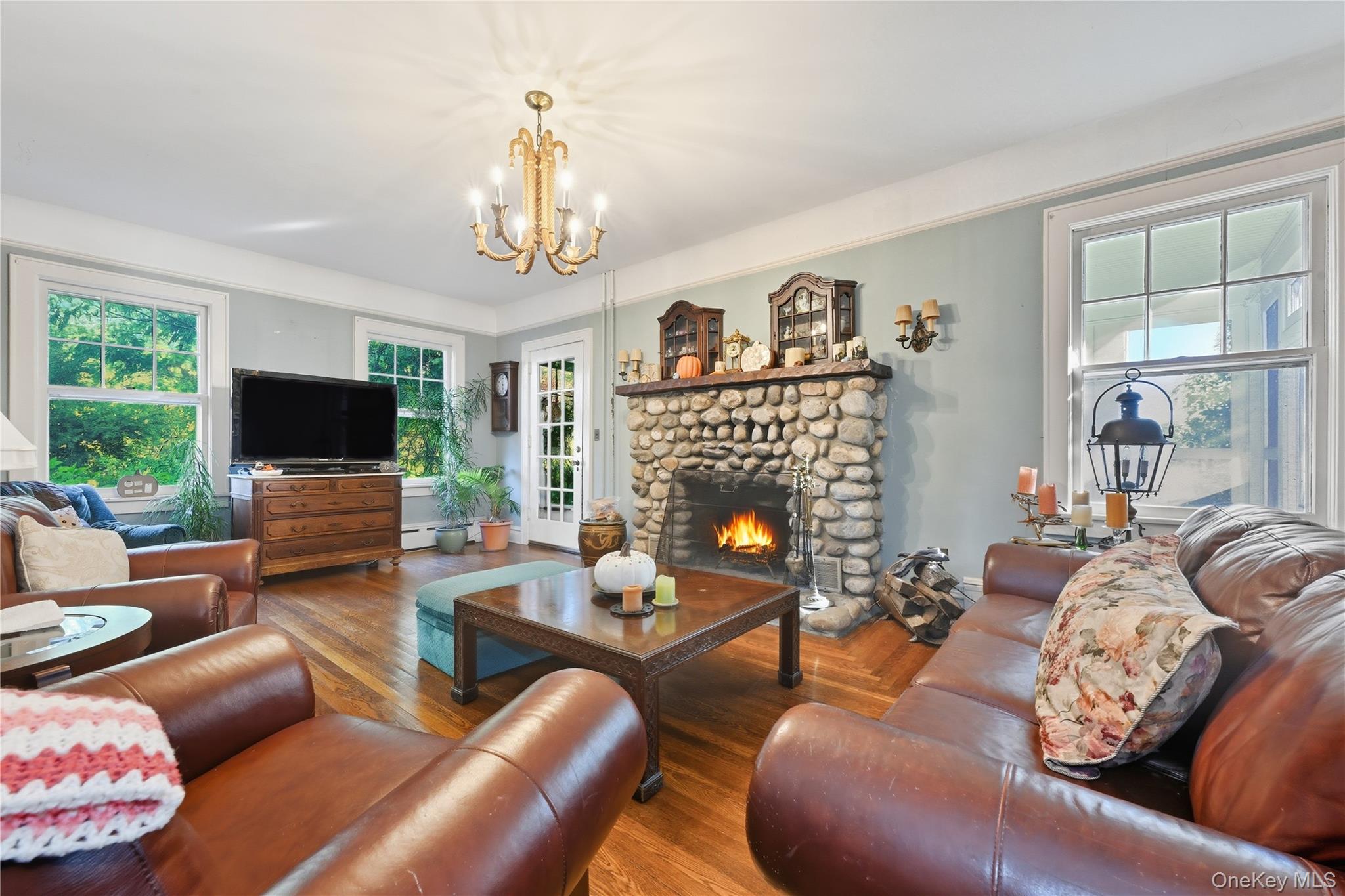 28 Harbor Heights Drive