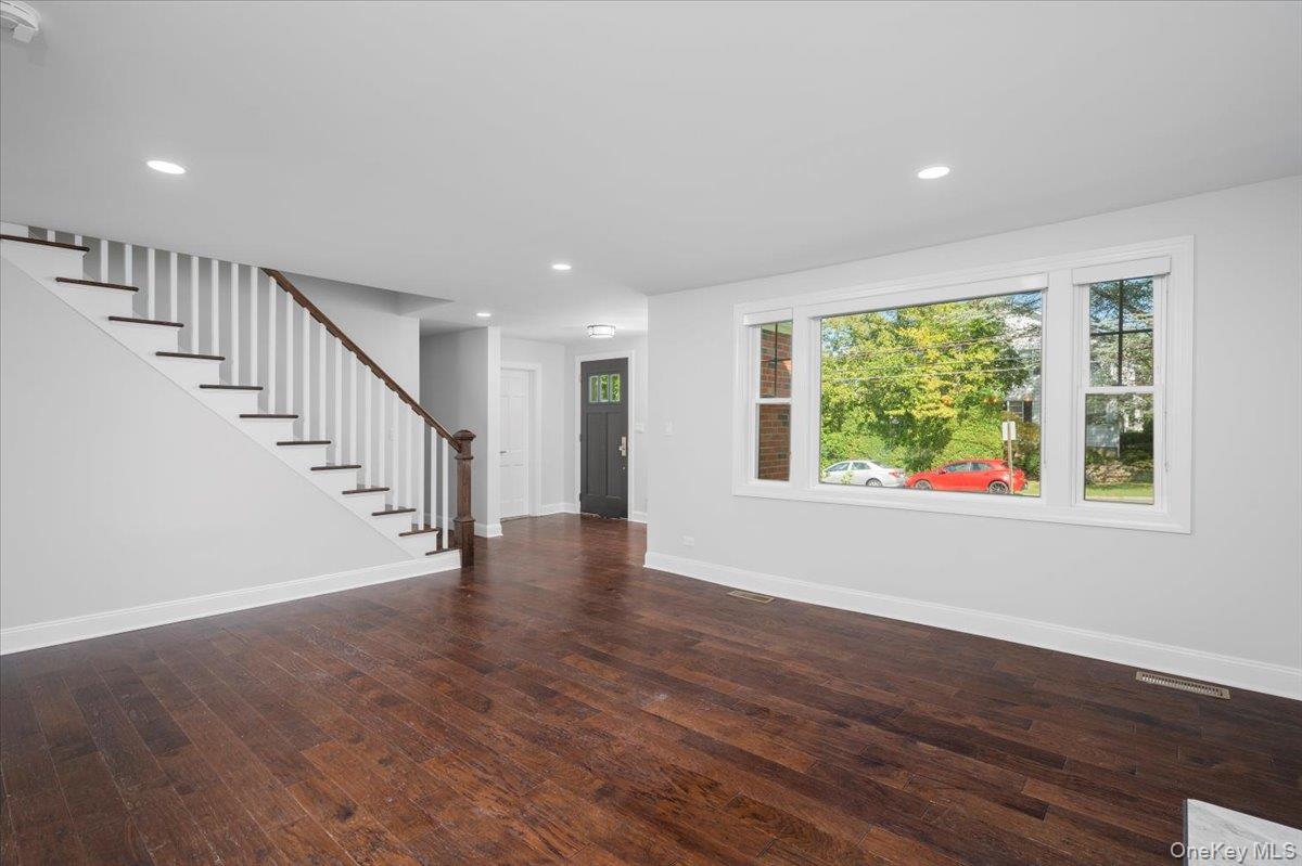 115 Davis Avenue