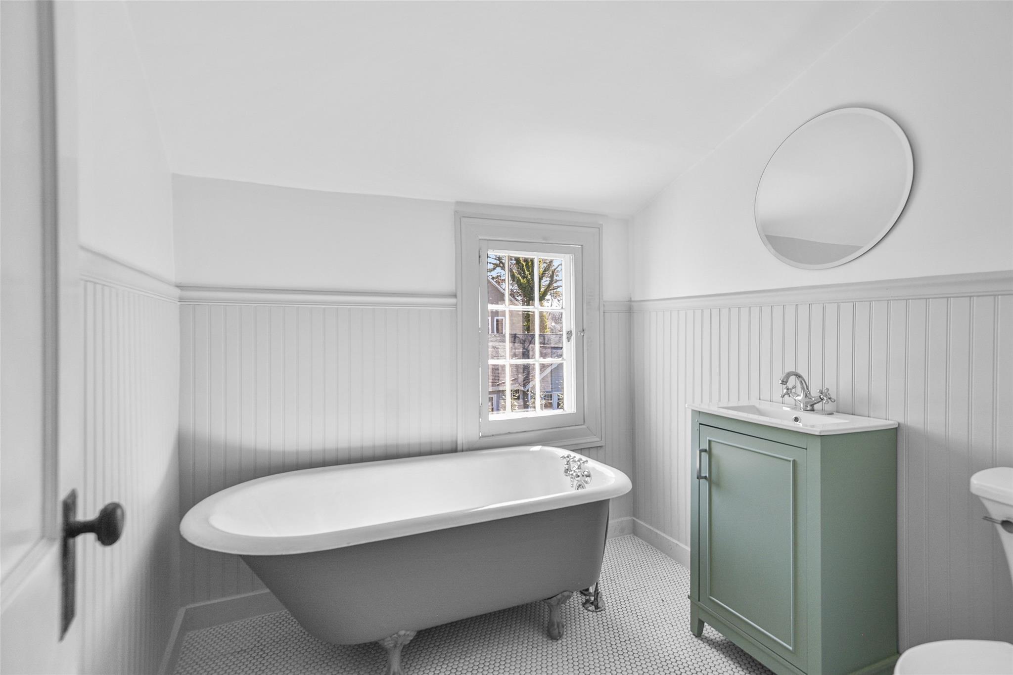 24 Pell Place, New Rochelle, New York image 34