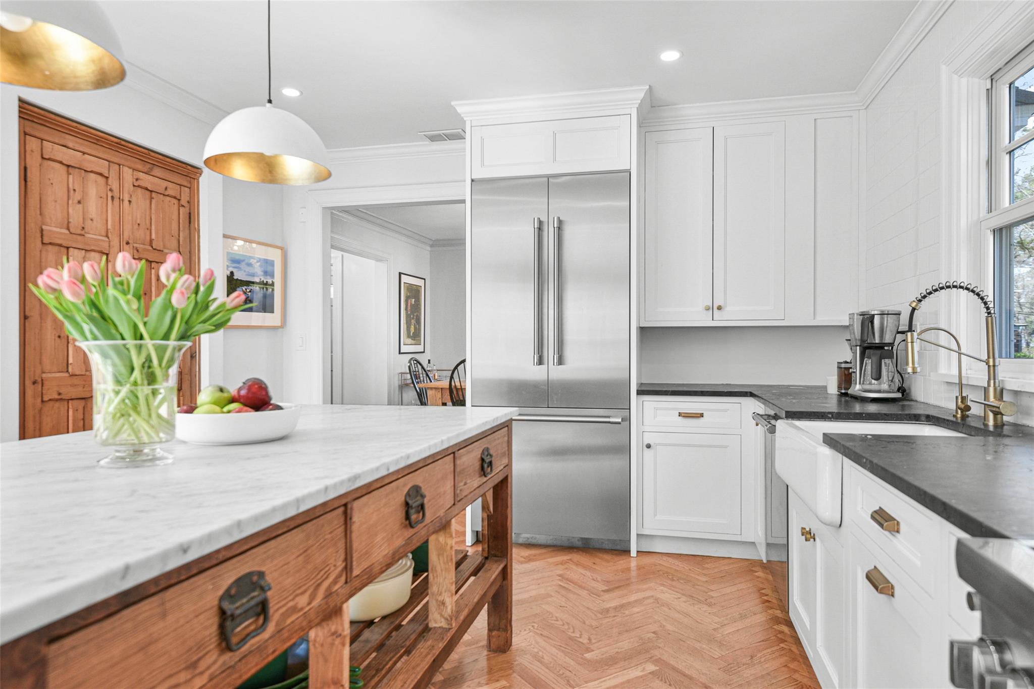 24 Pell Place, New Rochelle, New York image 20