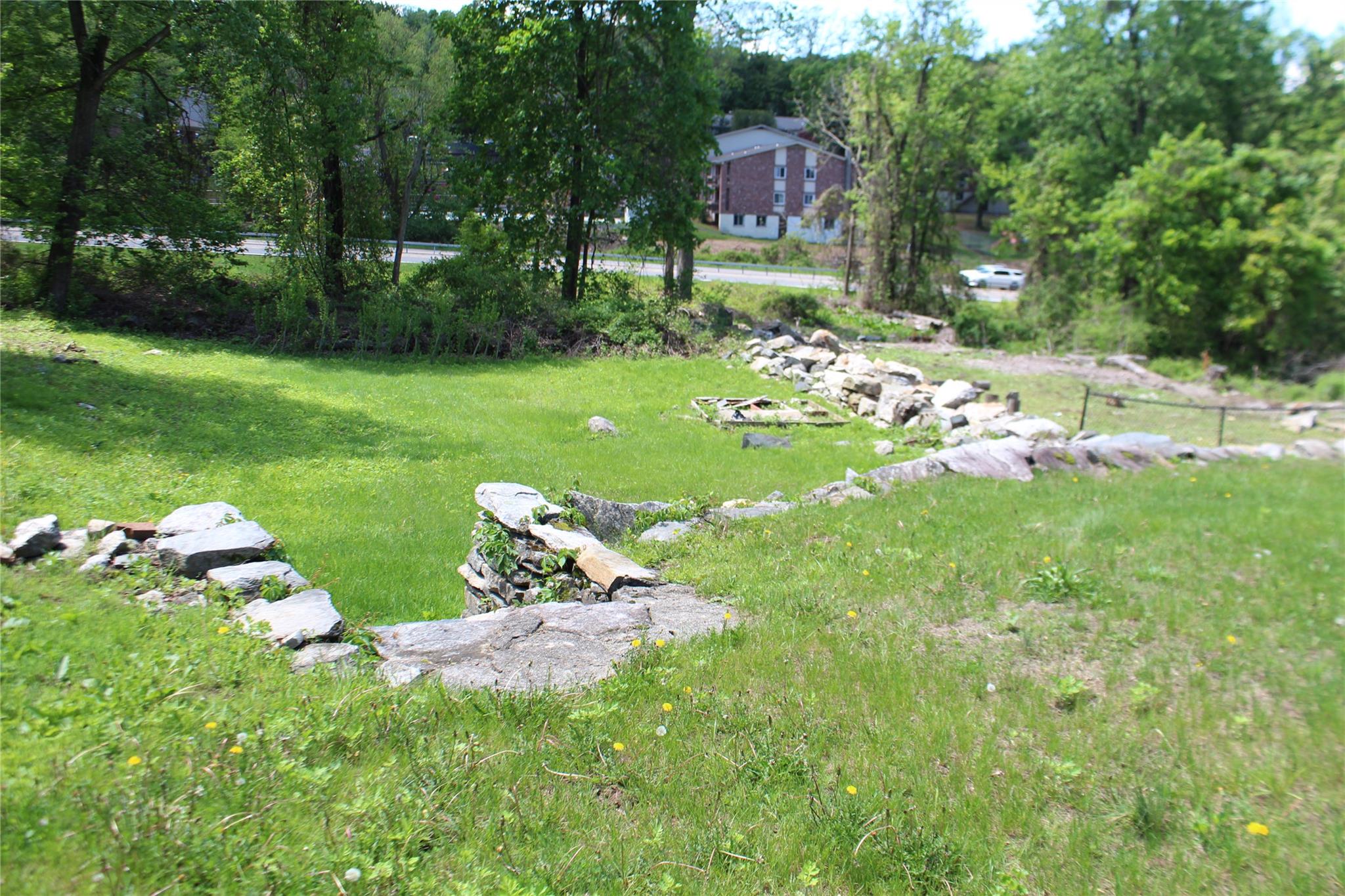 1111 Frost Lane