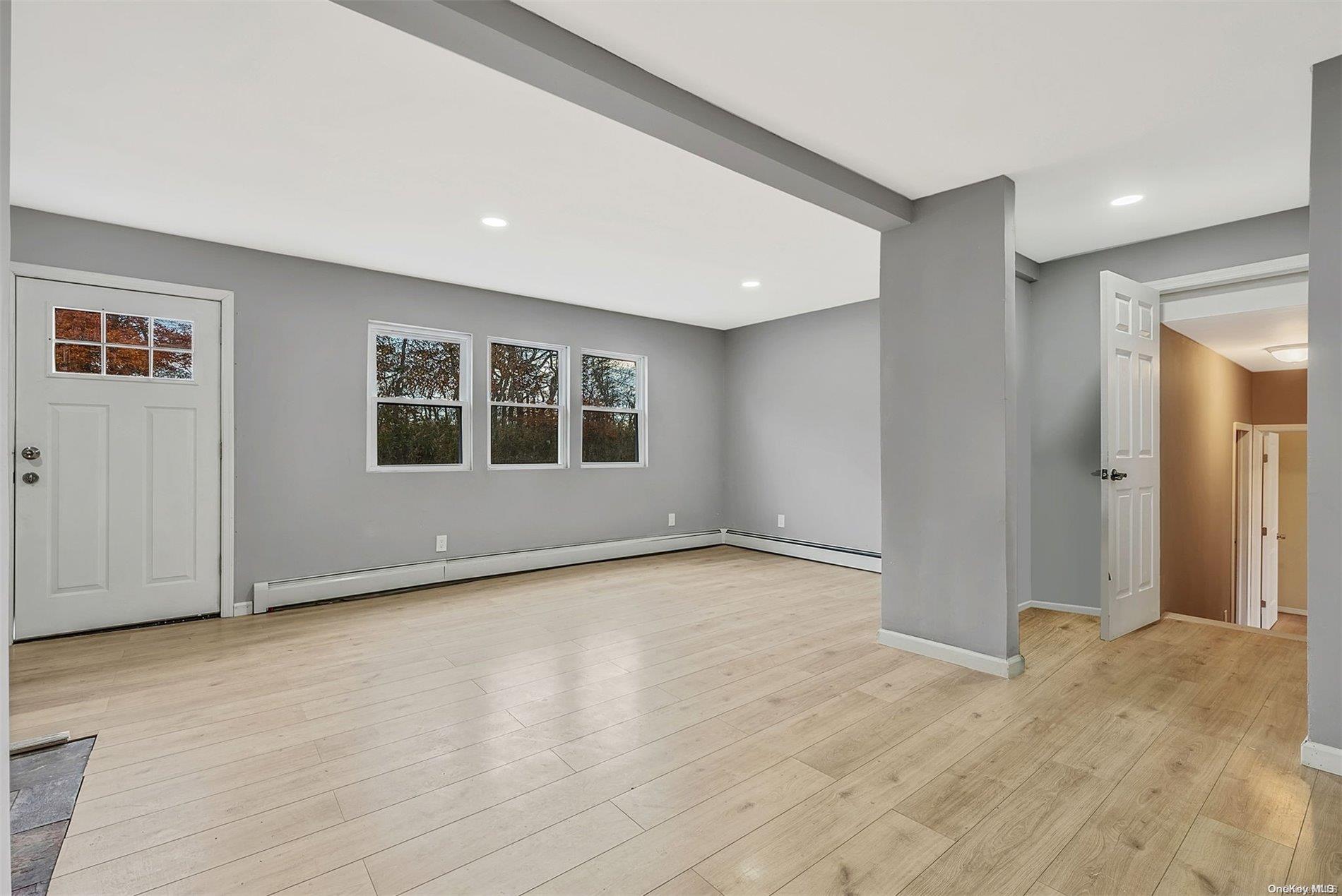 88 Jefferson Drive, Mastic Beach, New York image 6