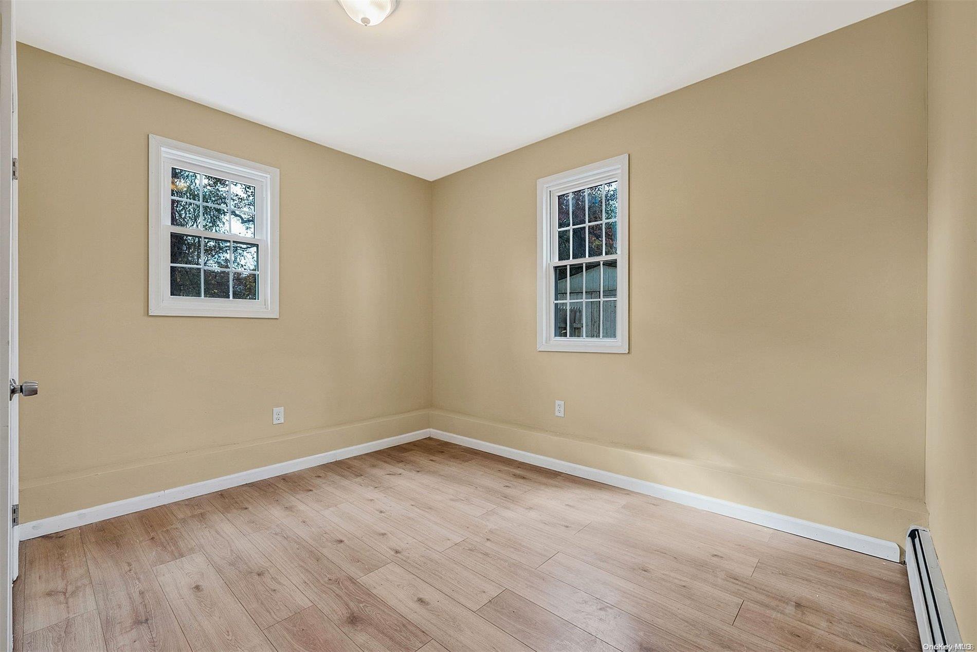 88 Jefferson Drive, Mastic Beach, New York image 30