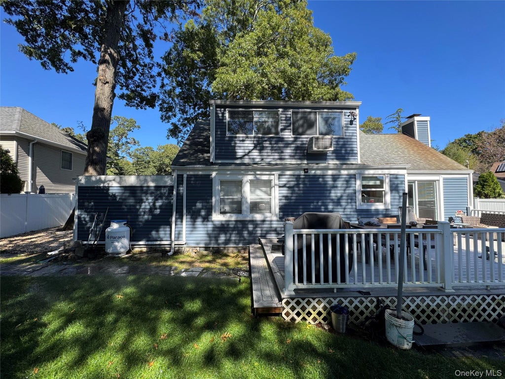 Photo of 16 Piermont Court, Melville, NY 11747 (MLS # 1059425)