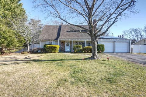 5 Wintergreen Drive, Coram, NY 11727 - MLS#: 944138