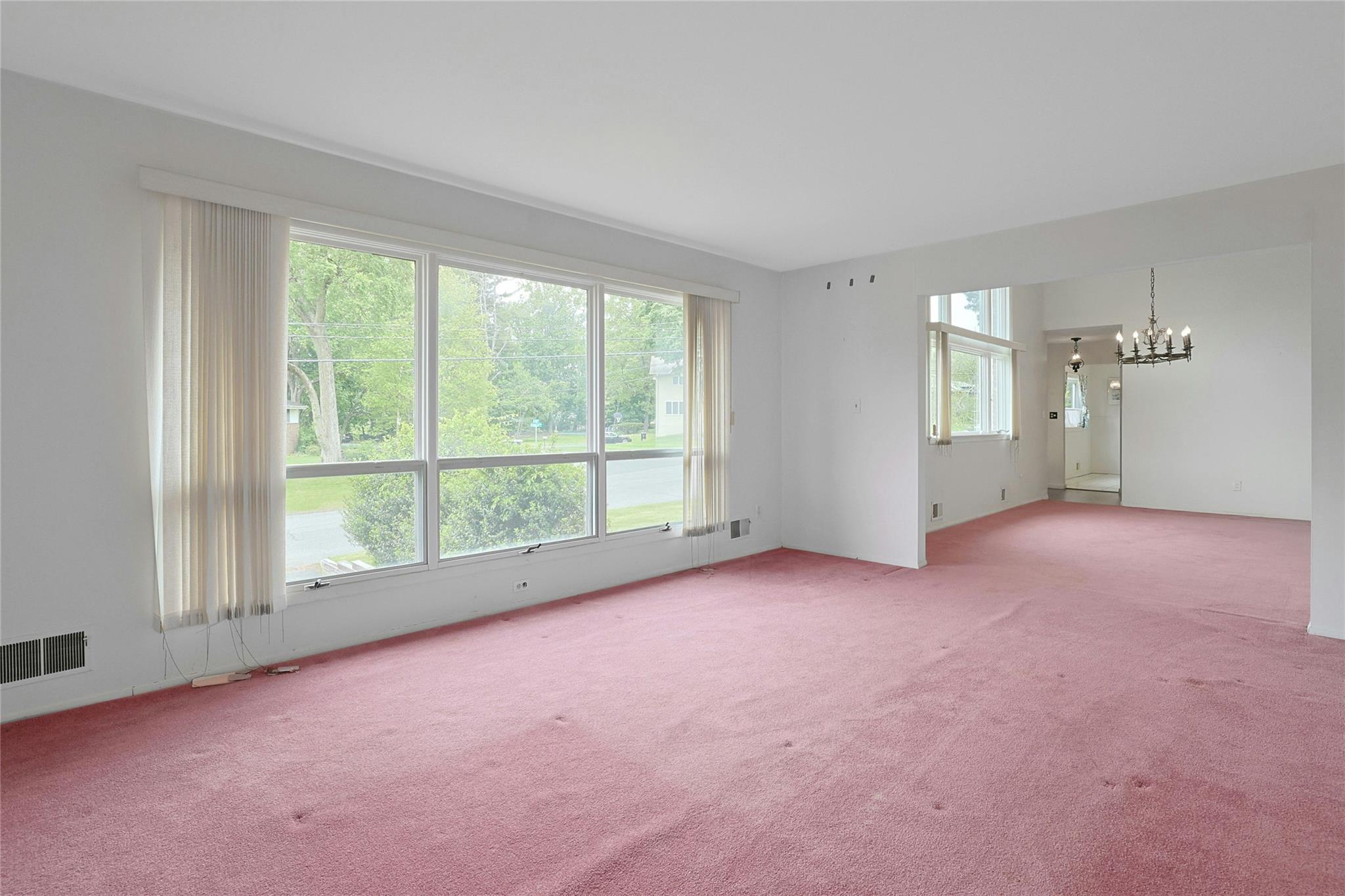50 Parker Boulevard, Monsey, New York image 14