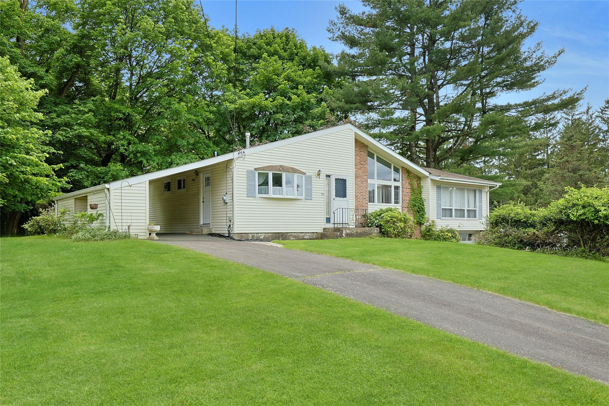 50 Parker Boulevard, Monsey, New York image 3