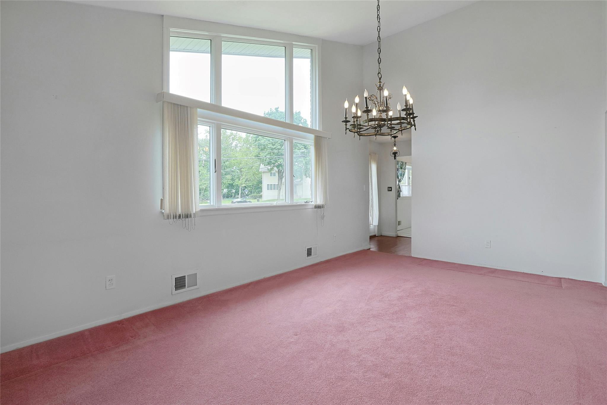50 Parker Boulevard, Monsey, New York image 12