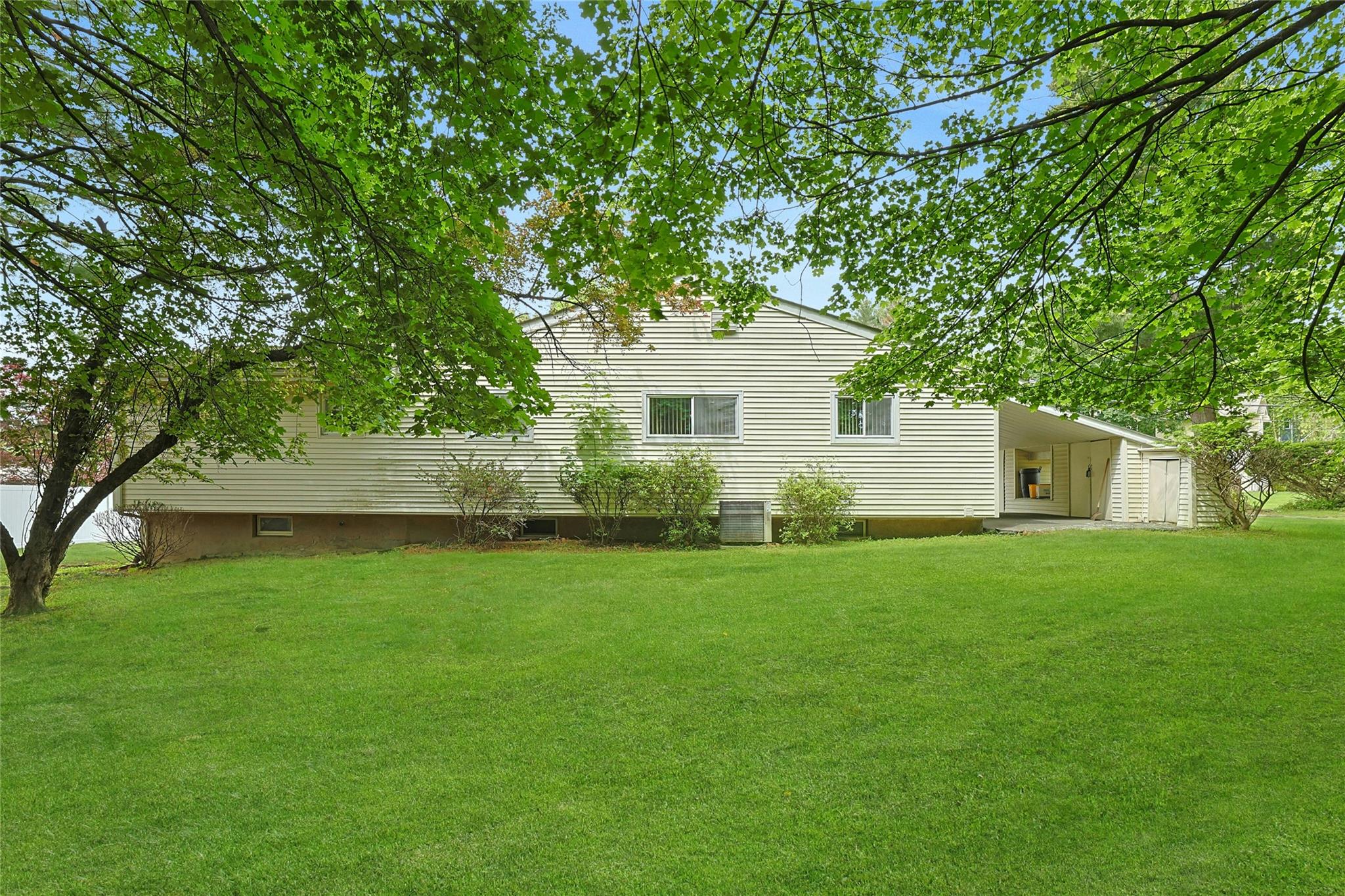 50 Parker Boulevard, Monsey, New York image 24