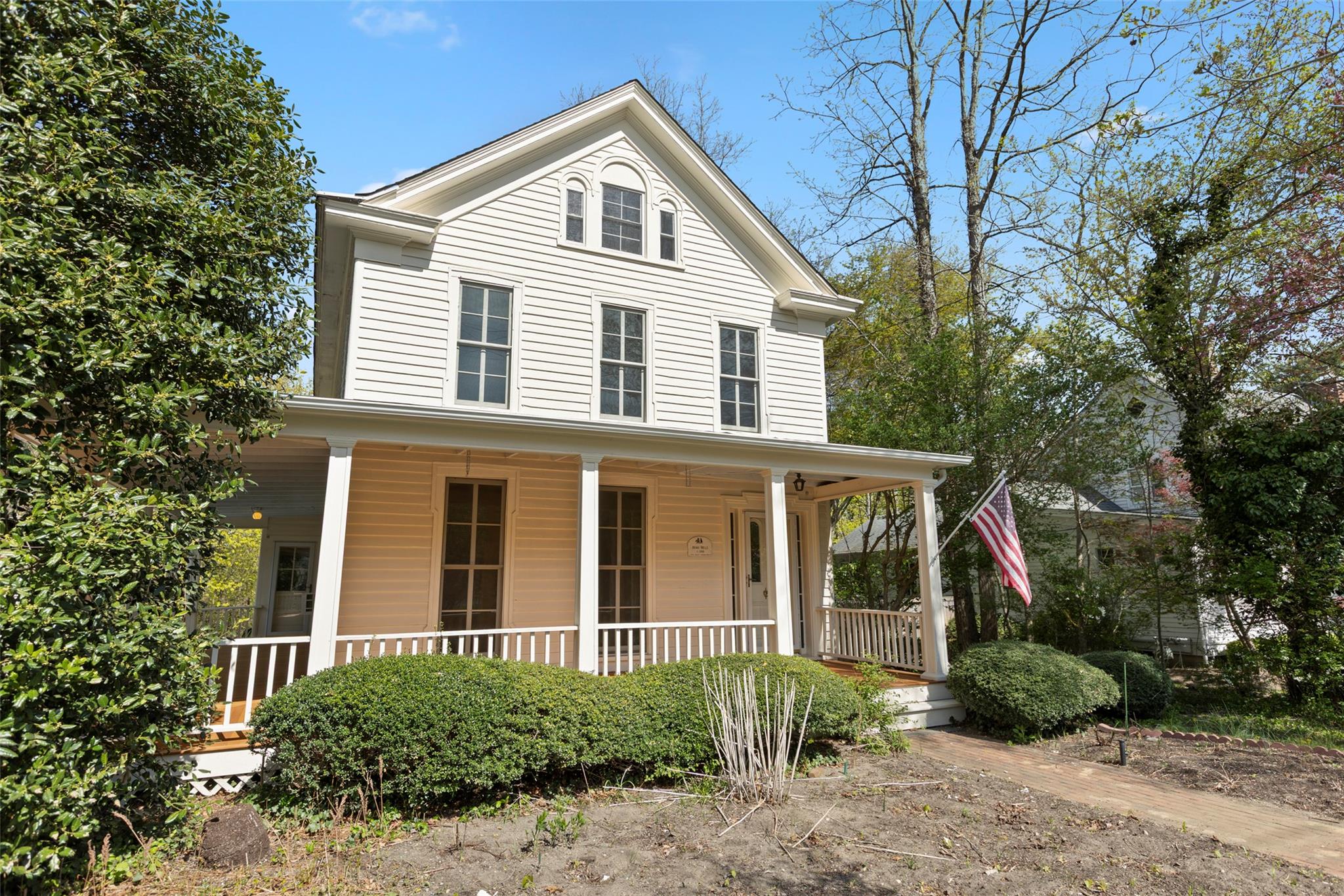 197 Christian Avenue, Stony Brook, New York image 2