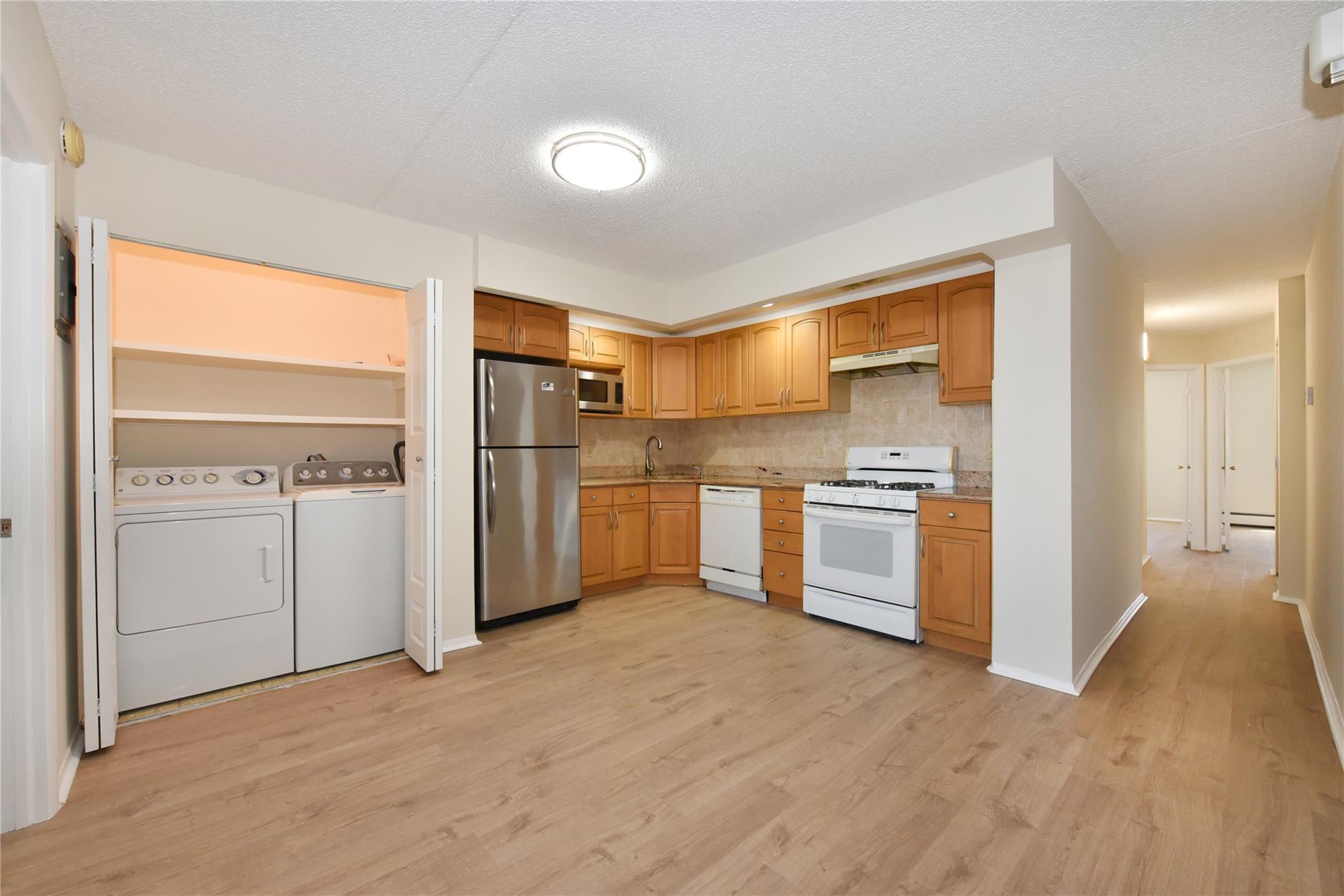 25-56 120th Street #2C, Flushing, New York image 6