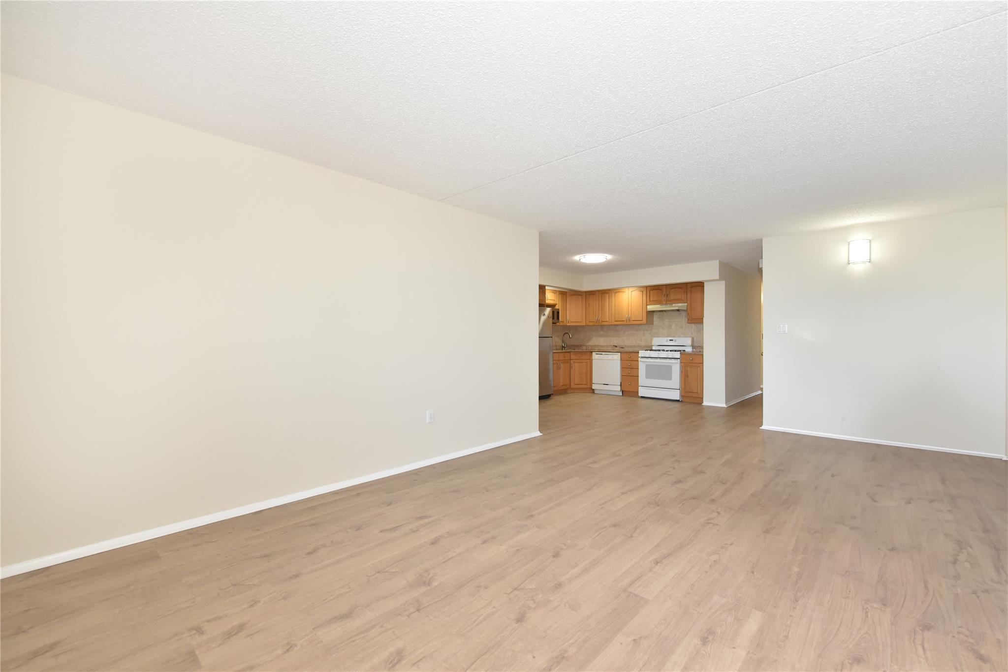 25-56 120th Street #2C, Flushing, New York image 2