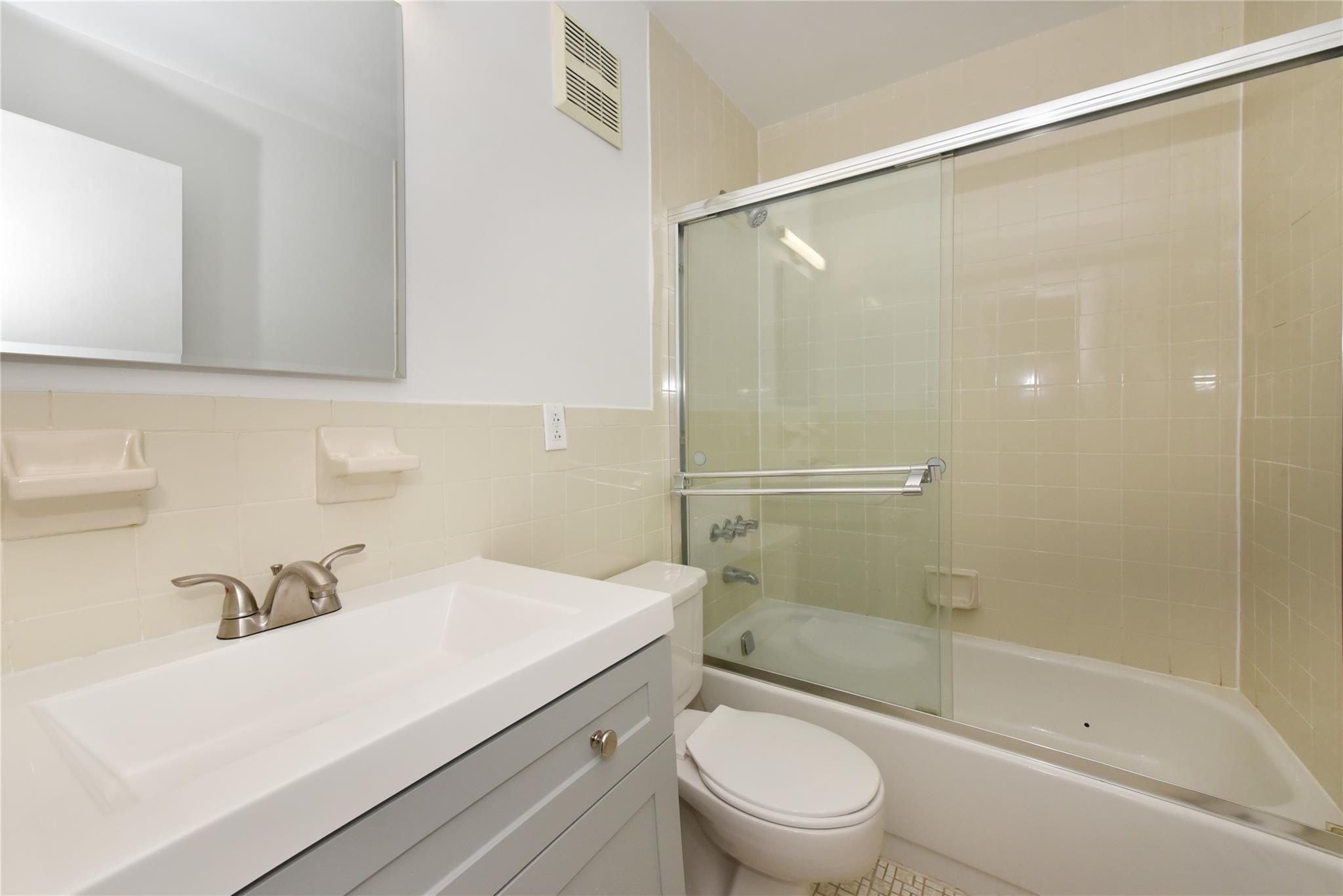 25-56 120th Street #2C, Flushing, New York image 14