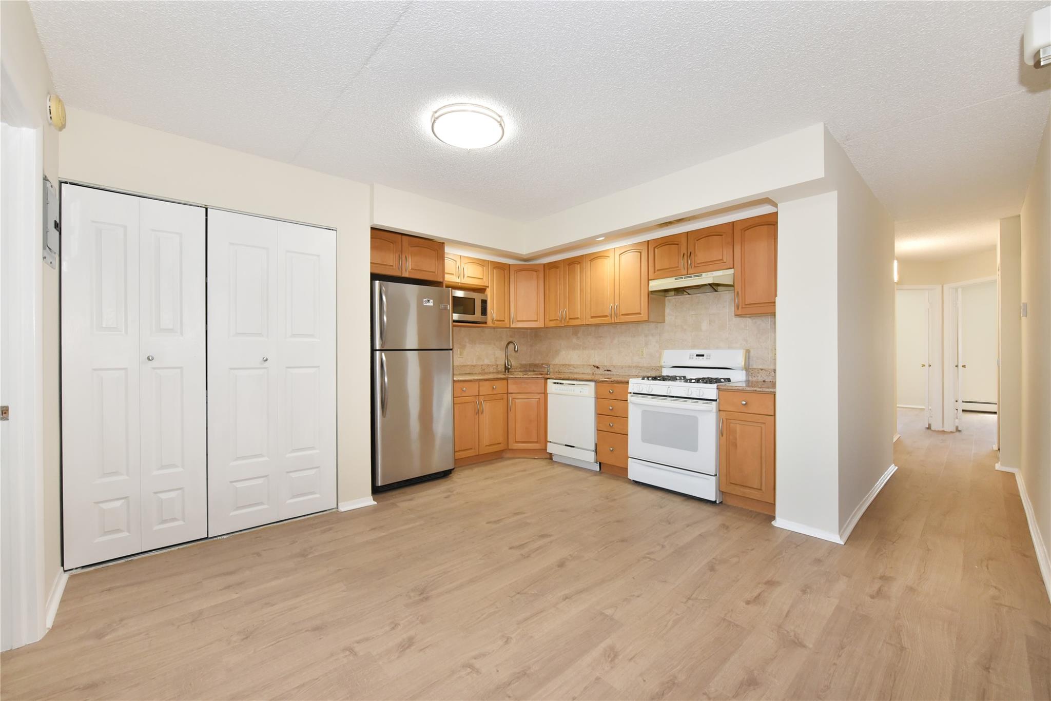 25-56 120th Street #2C, Flushing, New York image 7