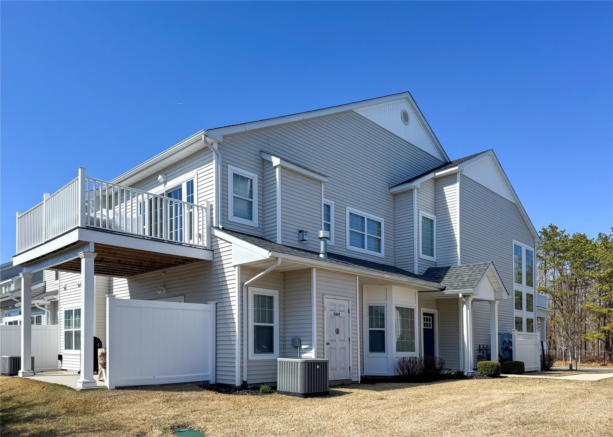 49 N Avery Drive, Center Moriches, New York image 2