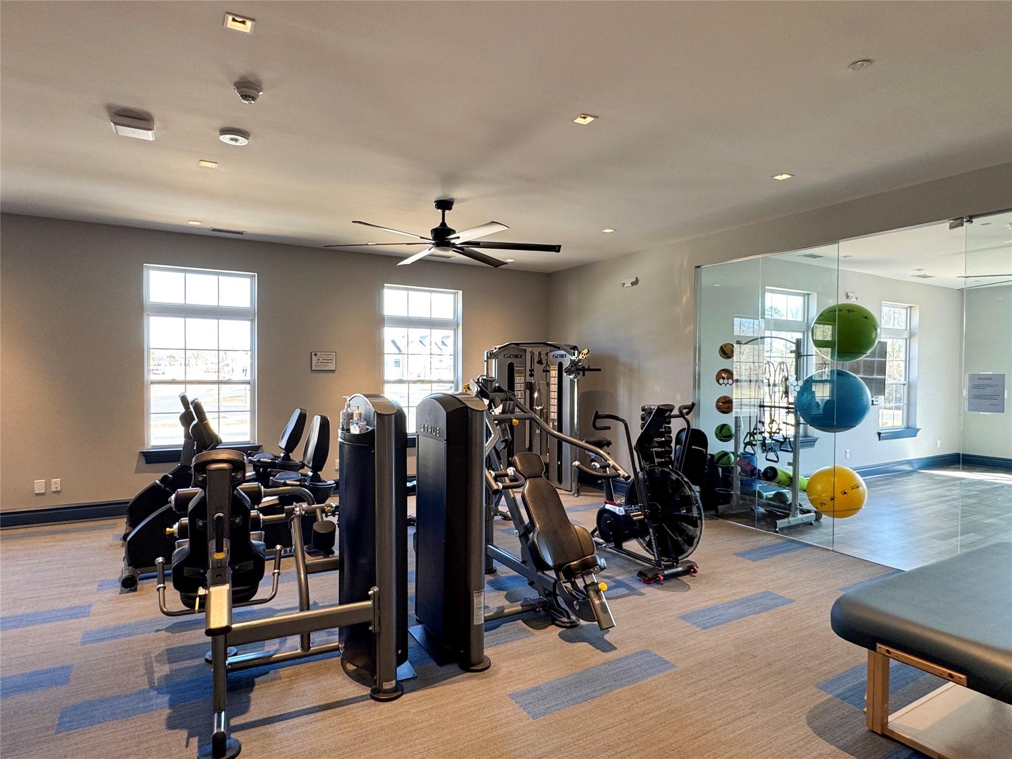 49 N Avery Drive, Center Moriches, New York image 33