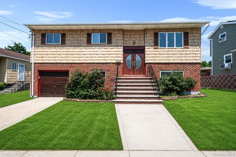 Homes For Sale - 242 Roquette Avenue<br/> Floral Park, NY 11001