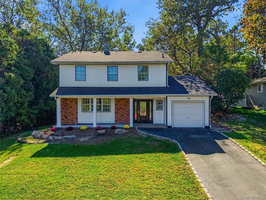 4 DEEPDALE DR, ROCKY POINT, NY 11778 - Image 2c5cf449d0c6a5a4c2c46b5be6640fe6/254758522