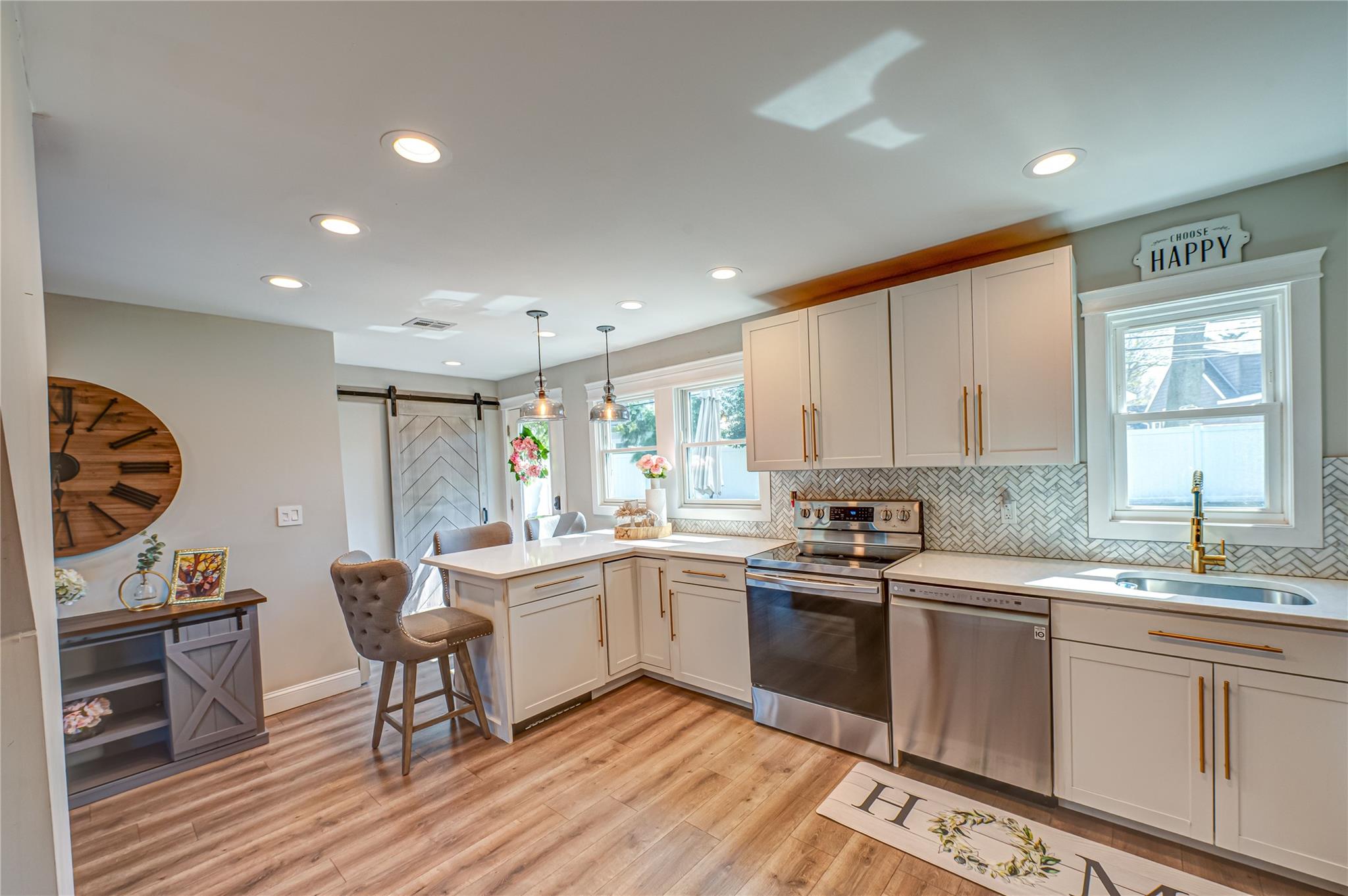 1331 Harry Lane, Merrick, New York image 9