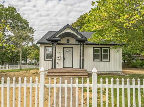 Homes For Sale - 64 Highland Avenue<br/> Patchogue, NY 11772