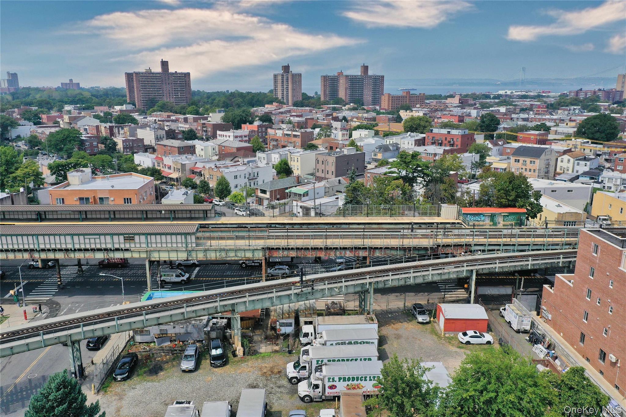 2383 Stillwell Avenue