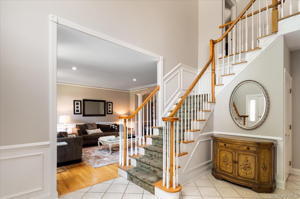 Photo of 6 Theal Court, Somers, NY 10589 (MLS # 1063356)