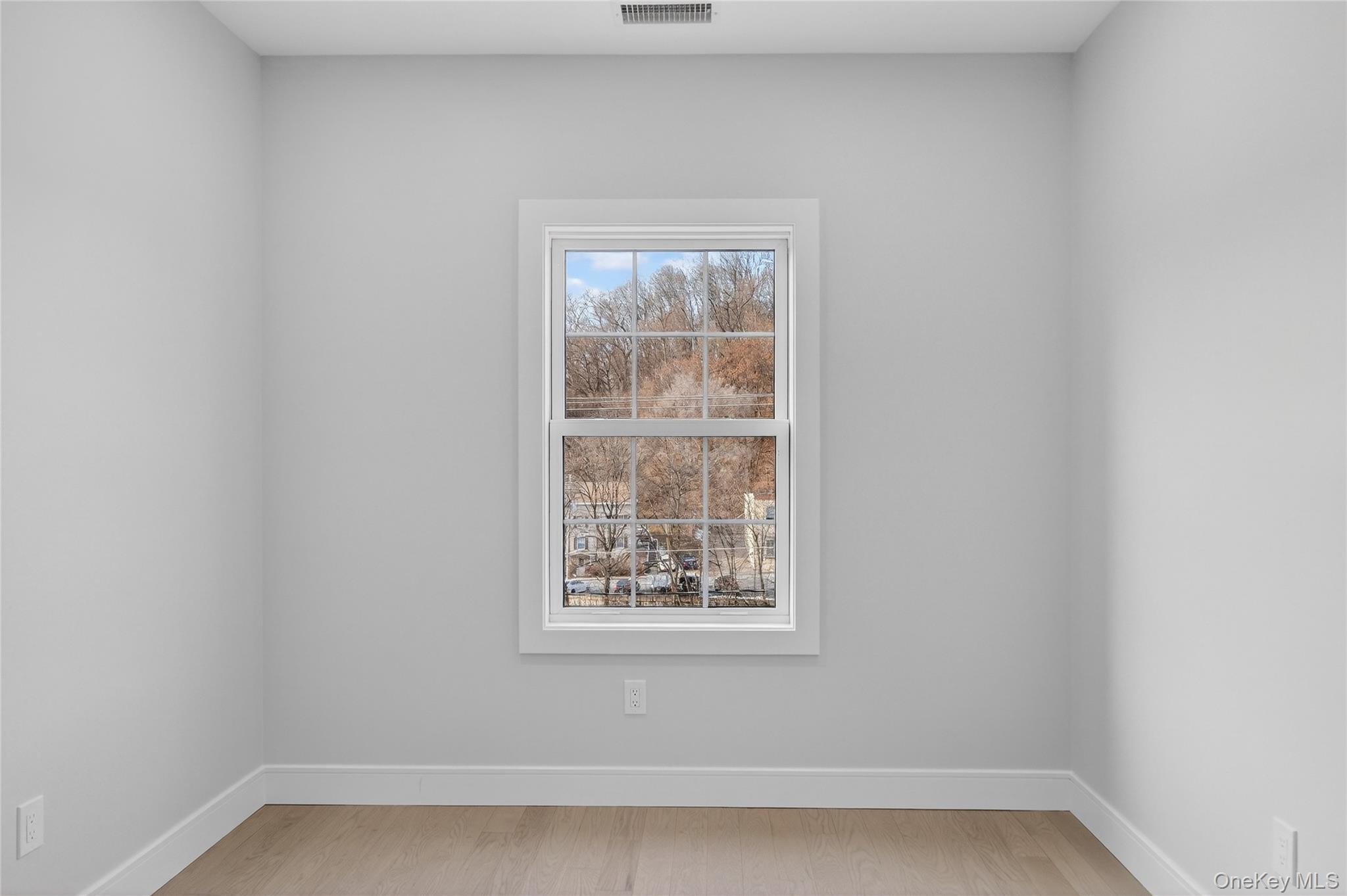 Wappingers Falls, New York 12590, United States, 2 Bedrooms Bedrooms, ,2 BathroomsBathrooms,Residential,Active,254574