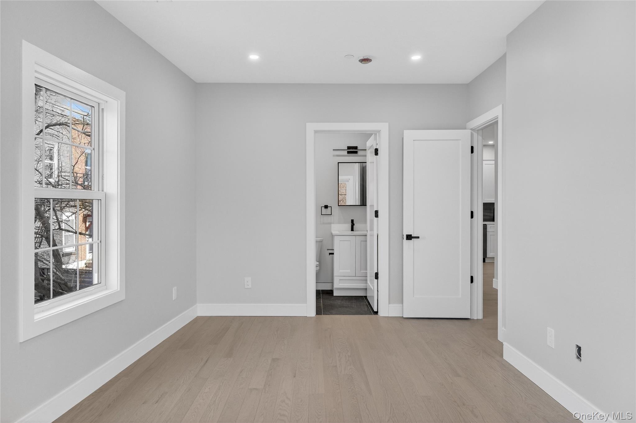 Wappingers Falls, New York 12590, United States, 2 Bedrooms Bedrooms, ,2 BathroomsBathrooms,Residential,Active,254574