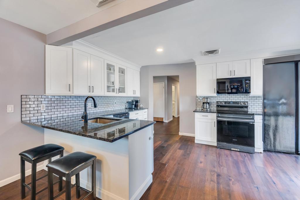 3 Maywood Lane, Coram, New York image 10