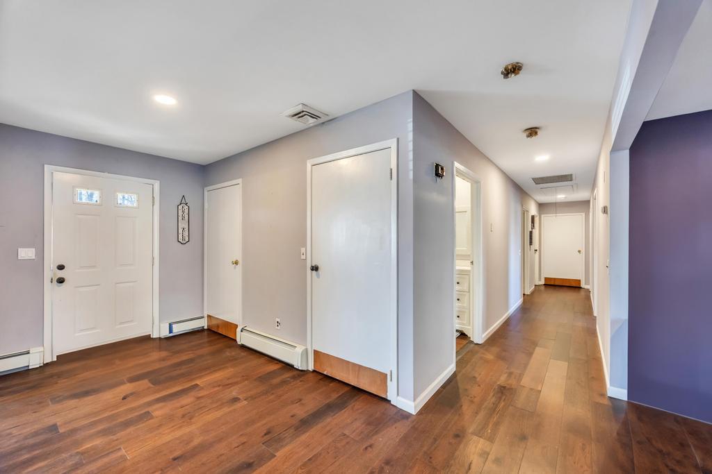 3 Maywood Lane, Coram, New York image 4