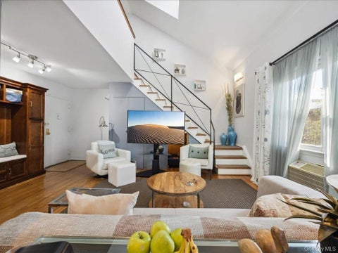 Homes For Sale - 200 Centre Avenue #3G<br/> New Rochelle, NY 10805