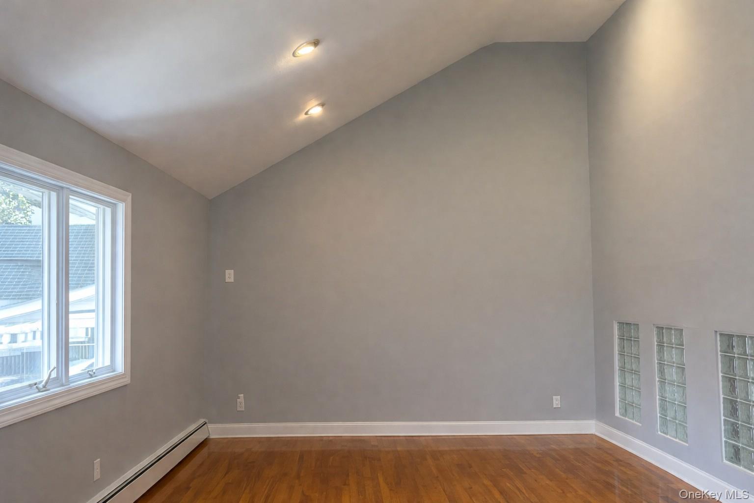 874 Seamans Neck Road