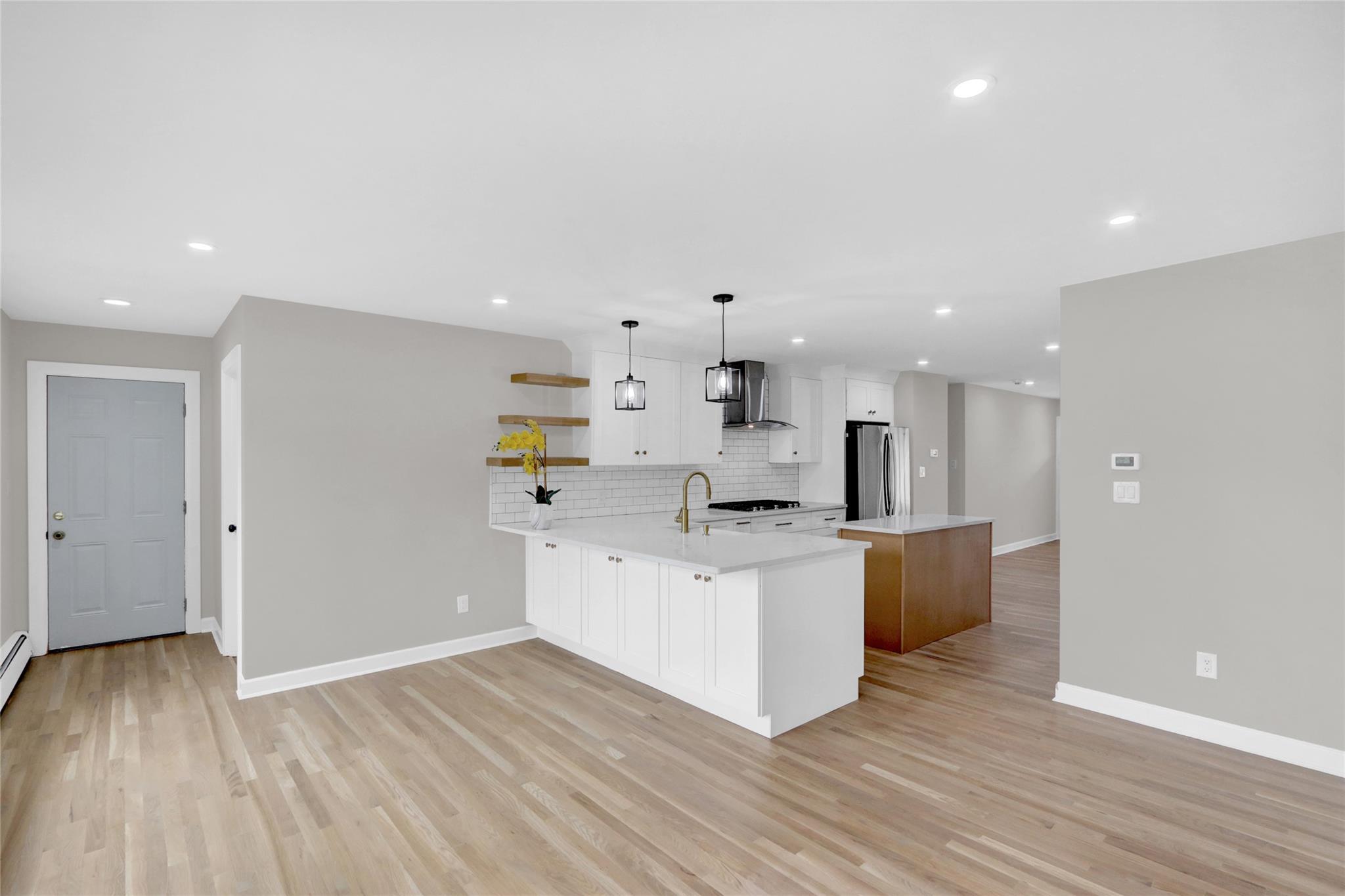 1 Donna Lane, Commack, New York image 15