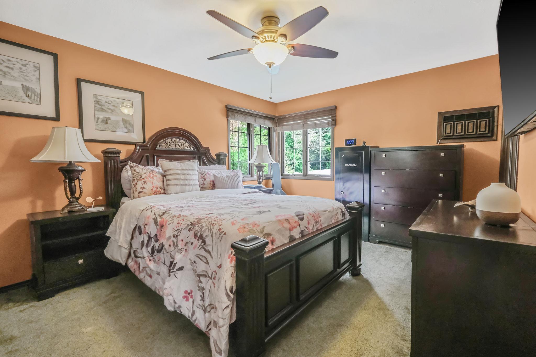 845 Peconic Avenue, West Babylon, New York image 9