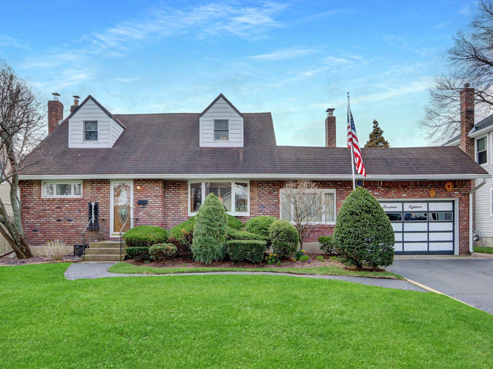 1918 Carroll Avenue, Merrick, New York image 1
